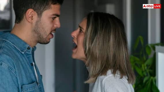 नोएडा: 'बाहर खाने भी जाओ तो आधा पैसा देने को कहता है पति', तलाक लेने के लिए महिला पहुंची कोर्ट