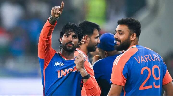 सूर्यकुमार यादव आणि शुभमन गिलचा यांचे एआय जनरेटेड फोटो पाहून चाहते आश्चर्यचकित झाले. कर्णधार सूर्यकुमारने तिलक वर्मासोबतचे फोटो त्याच्या पोस्टवर शेअर केले.