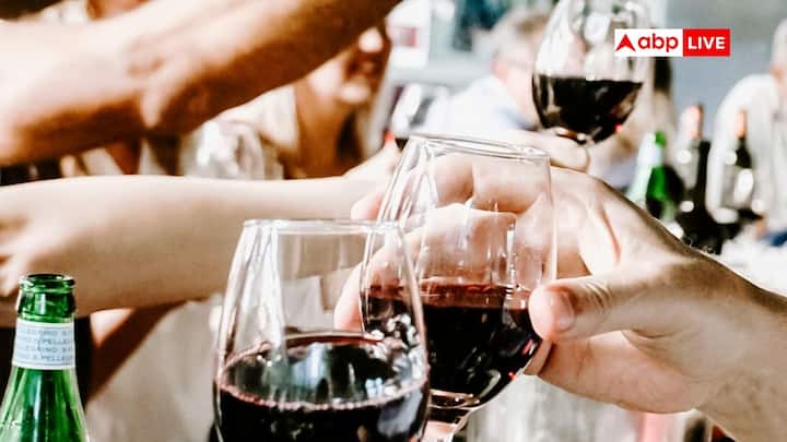 Alcohol In Islam: इस्लाम में जहां शराब हराम है, वहीं एक देश ऐसा भी है, जो कि दुनिया के बड़े शराब आयातकों में गिना जाता है. आखिर क्यों यह देश हर साल अरबों की शराब खरीदता है?