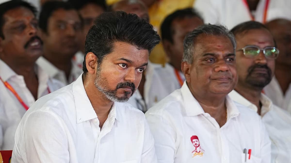 TVK Bussy Anand Assets: தவெக விஜயின் தளபதி; புஸ்ஸி ஆனந்த் எனும் முனுசாமி சொத்து மதிப்பு- இத்தனை கோடி ரூபாயா?