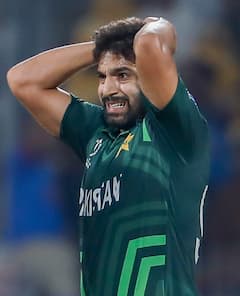 India-Pakistan Match: 'जाहिल हारिस रऊफ, राफेल में बैठ और समंदर में....', इंडिया से शर्मनाक हार के बाद पाकिस्तानी टीम पर भड़के PAK एक्सपर्ट