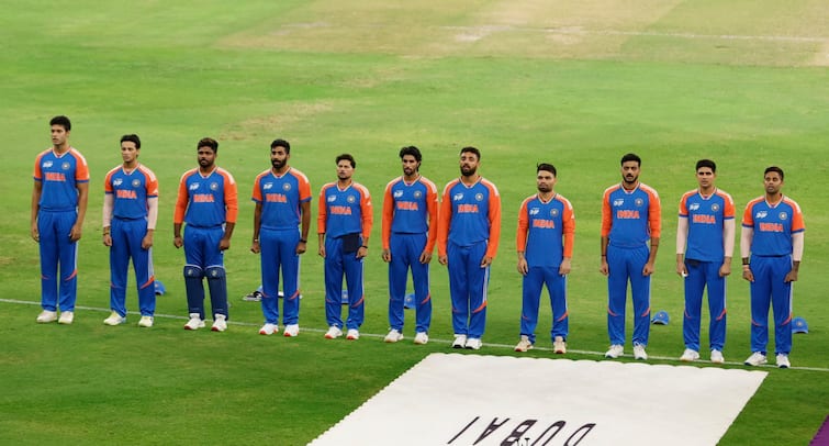 No Trophy? No Problem! India Celebrates Asia Cup Final Win Over Pak With Imaginary Cup - Watch