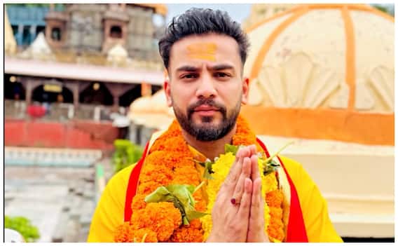 एल्विश यादव ने उज्जैन महाकाल मंदिर के किए दर्शन, माथे पर तिलक लगाकर भक्ति में दिखे लीन