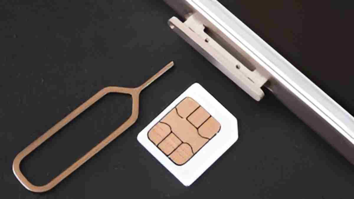 Airtel, Jio, Vi और BSNL यूज़र्स के लिए बड़ी खबर! अब फिजिकल SIM की नहीं है जरूरत, जानिए कैसे एक्टिवेट करते हैं eSIM