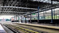 रेलवे स्टेशन पर क्यों नहीं दिखती दवाइयों की दुकान, क्या है इसकी असली वजह?