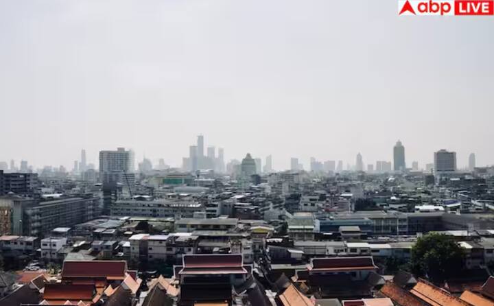 ਇਸ ਲਿਸਟ ਵਿੱਚ ਅੱਗੇ ਚਿਆਂਗ ਮਾਈ ਵਿੱਚ ਲੋਈ ਕ੍ਰੋ ਰੋਡ ਹੈ। ਇਹ ਇਲਾਕਾ ਆਪਣੇ ਮਸਾਜ ਪਾਰਲਰਾਂ ਲਈ ਮਸ਼ਹੂਰ ਹੈ ਅਤੇ ਵੱਡੀ ਗਿਣਤੀ ਵਿੱਚ ਲੋਕ ਇੱਥੇ ਮਸਾਜ ਲਈ ਆਉਂਦੇ ਹਨ।