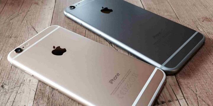 iPhone की पहचान उसके प्रीमियम डिज़ाइन और क्वालिटी से भी होती है. बॉडी सस्ती प्लास्टिक जैसी लगे तो अलर्ट हो जाएं. Apple का लोगो या बैक पर लिखा टेक्स्ट धुंधला या टेढ़ा-मेढ़ा नज़र आए तो यह असली नहीं है. बटन ढीले, हिलने वाले या ठीक से काम न करें तो यह नकली फोन है. इन चार आसान तरीकों से आप तुरंत पहचान सकते हैं कि आपका iPhone असली है या नकली.