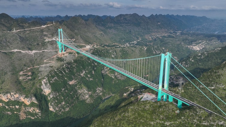 China Opens The World’s Highest Bridge In Guizhou, Cutting Two-Hour Journey To Two Minutes: WATCH