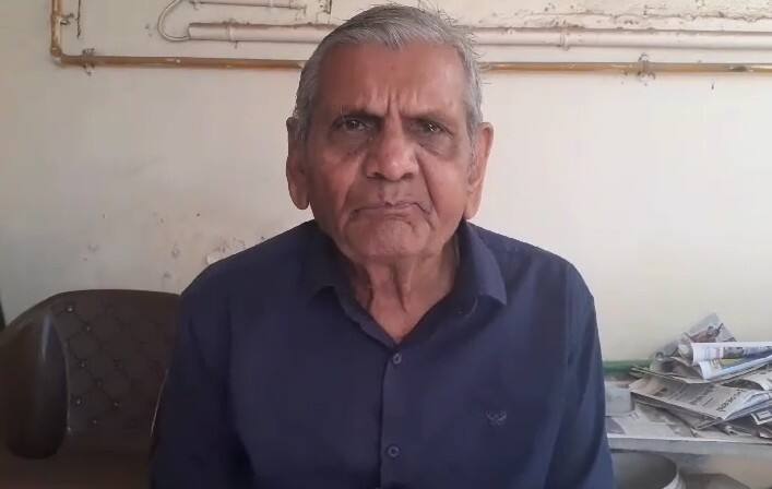 અમદાવાદ:  રાજ્યમાં ફરી એક વખત મેઘરાજા ધમાકેદાર બેટિંગ કરી રહ્યા છે. અનેક જિલ્લાઓમાં ધોધમાર વરસાદ વરસી રહ્ો છે. હવામાન નિષ્ણાંત અંબાલાલ પટેલ દ્વારા પણ રાજ્યમાં ભારેથી અતિભારે વરસાદની આગાહી કરવામાં આવી છે.