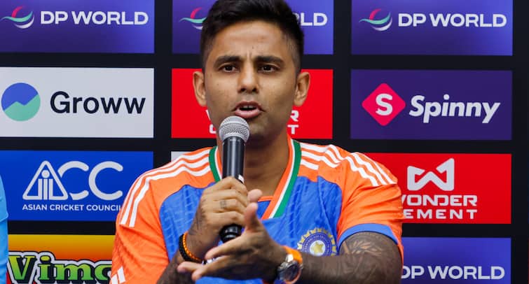 <div>'They Ran Away With The Trophy': Suryakumar Yadav On Asia Cup Controversy</div>