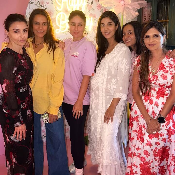 वहीं फैमिली के अलावा सोहा के कई फैंड्स भी उनकी बेटी के बर्थडे में शामिल हुए. इसमें नेहा धूपिया भी नजर आई.