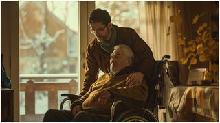 Health Schemes for Senior Citizens : వృద్ధులకు బెస్ట్ హెల్త్ స్కీమ్స్.. ఉచిత వైద్యంతో పాటు ఎన్నో బెనిఫిట్స్