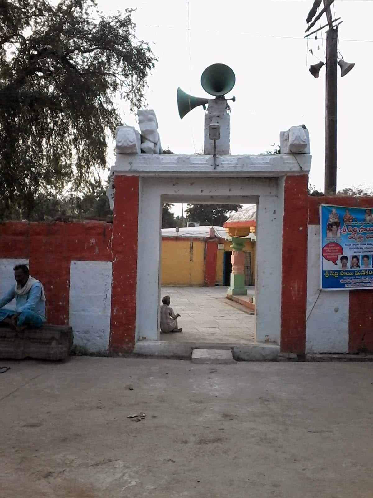 Krishna Temple: చేతిలో వెన్నముద్ద తో కనిపించే బాలకృష్ణుడి ఆలయం, ప్రపంచంలో ఇంకెక్కడా లేని అరుదైన విగ్రహం, మన తెలుగు నేల పైనే!