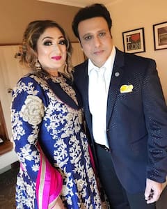 जवानी में कैसी दिखती थीं गोविंदा की पत्नी? 10 फोटोज में देखें हीरो नंबर 1 की बीवी की खूबसूरती