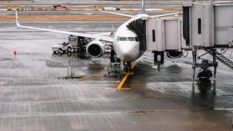 Heavy Rains Batter Delhi, Noida; Roads Flooded, Flights Delayed As Airlines Issue Advisories