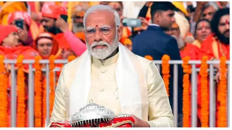 <div>PM Modi To Visit CR Park's Kali Mandir For Durga Ashtami Today</div>