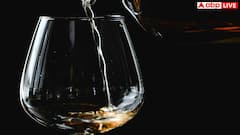 How To Drink Rum: ऐसे पिएंगे रम तो नहीं रहेगा कोई भी गम! 99 पर्सेंट लोग नहीं जानते यह तरीका