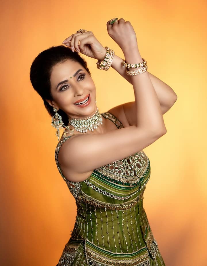 Urmila Matondkar is a renowned Indian actress and performer who has delivered iconic roles in Bollywood and continues to inspire with her versatility. Beyond films, she has also made her mark in politics, admired for her charm, elegance, and individuality.( All Pics Credit: Instagram/@urmilamatondkarofficial)