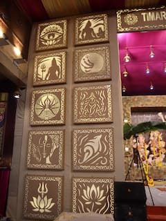 दिल्ली: 112 वर्षों से जीवित परंपरा, तिमारपुर-सिविल लाइंस दुर्गा पूजा में ‘शक्ति से शांति तक’ की थीम