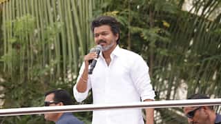 TVK Vijay: அரசியல் அறிவில்லாதவர்களை உடன் வைத்துள்ளாரா விஜய்? தவெக தப்புமா?