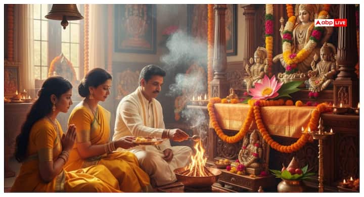 ऐसी मान्यता है कि पीला वस्त्र पहनकर इस दिन का व्रत रखने से पितृ दोष समाप्त होता है. घर में सुख-शांति आती है. विधि विधान से इस दिन पूजा करने से माता लक्ष्मी के साथ भगवान विष्णु का आशीर्वाद प्राप्त होता है. इस व्रत के प्रभाव से घर की दरिद्रता दूर हो जाती है और सुख समृद्धि आती है.