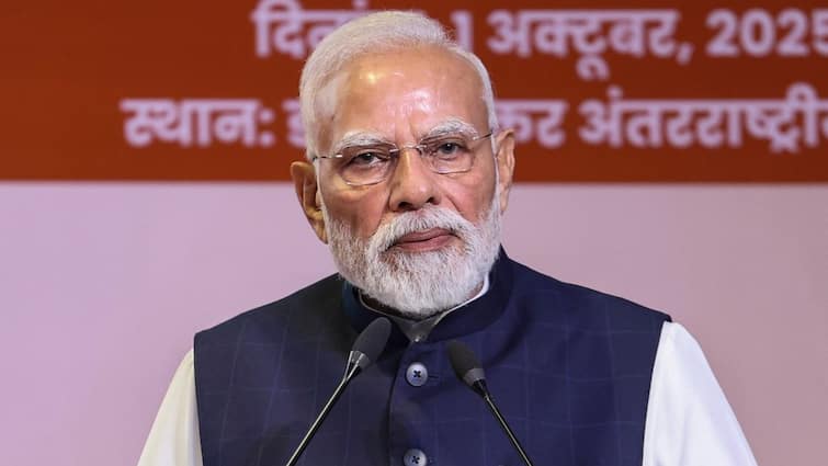 <div>'From Sikh Riots To Covid Pandemic': PM Modi Lauds RSS Service During Centenary Celebration</div>