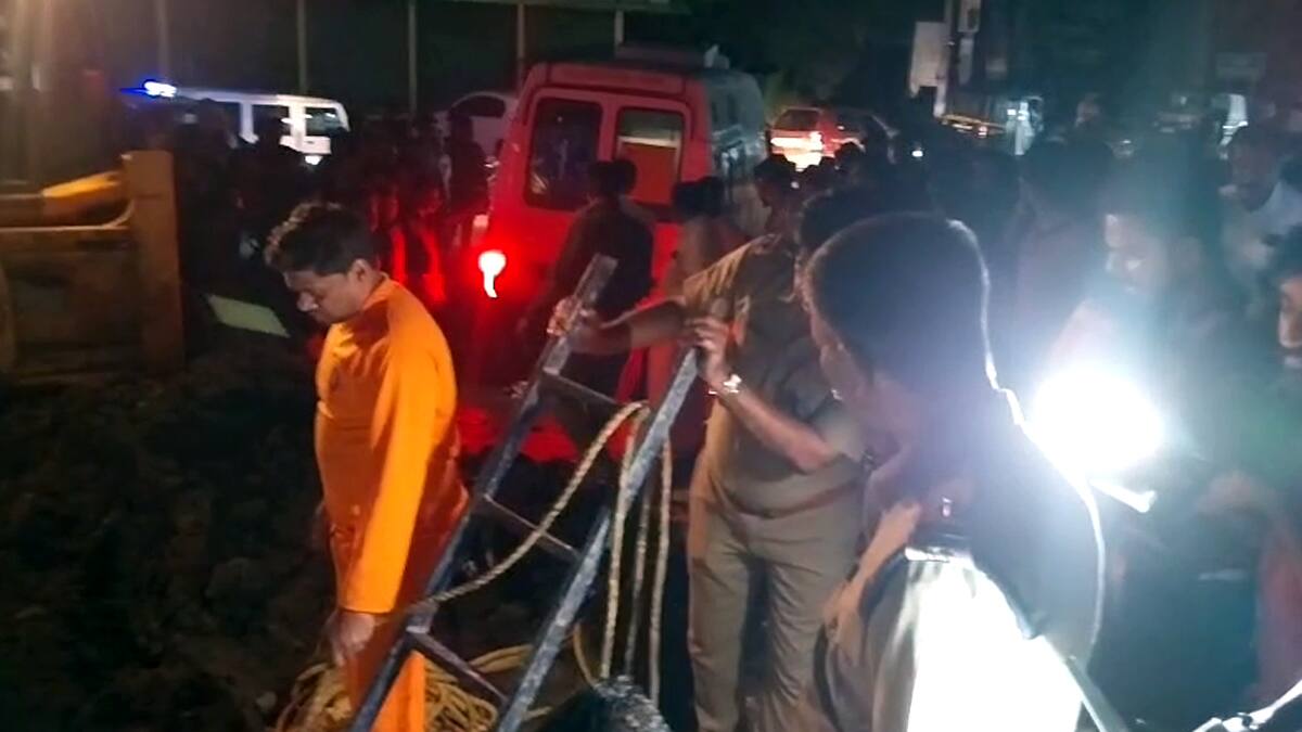 கேரளாவில் சோகம்: கழிவுநீர் தொட்டியில் விஷவாயு தாக்கி தமிழக தொழிலாளர்கள் மரணம்