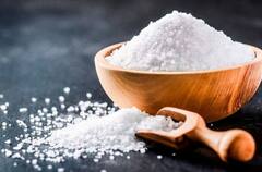 Rock vs table salt : रॉक सॉल्ट कि टेबल सॉल्ट रोजच्या आहारात कोणते योग्य ?