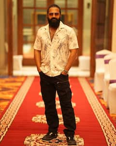 बेहद रईस हैं 'कांतारा चैप्टर 1' के ऋषभ शेट्टी, जानें कितनी है नेटवर्थ और कहां-कहां से करते हैं कमाई?