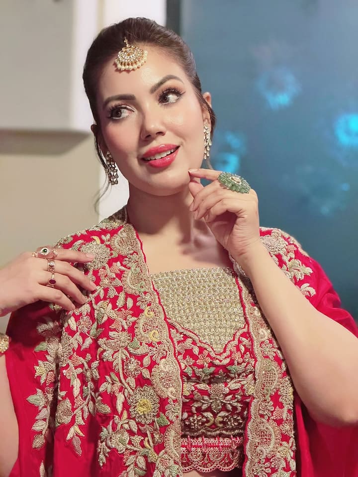 टीवी सीरियल तारक मेहता का उल्टा चश्मा की एक्ट्रेस मुनमुन दत्ता सोशल मीडिया पर काफी एक्टिव रहती हैं।