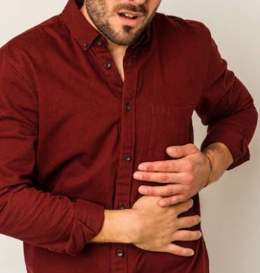 ਲਿਵਰ ਜੋ ਪਾਚਣ ਵਿੱਚ ਮਦਦ ਕਰਦਾ ਹੈ ਅਤੇ ਸਰੀਰ ਤੋਂ ਟੌਕਸਿਨਜ਼ ਨੂੰ ਬਾਹਰ ਕੱਢਦਾ ਹੈ, ਉਹ ਕਾਫੀ ਮੁਸੀਬਤ ਵਿੱਚ ਹੈ। ਜੇ ਤੁਸੀਂ ਆਪਣੇ ਲਿਵਰ ਨੂੰ ਛੋਟੀ ਉਮਰ ਵਿੱਚ ਹੀ ਖਰਾਬ ਹੋਣ ਤੋਂ ਬਚਾਉਣਾ ਚਾਹੁੰਦੇ ਹੋ ਤਾਂ ਇਹ ਕੁੱਝ ਖਾਣ ਪਦਾਰਥ ਆਪਣੀ ਡਾਇਟ ਵਿੱਚ ਜ਼ਰੂਰ ਸ਼ਾਮਲ ਕਰੋ।