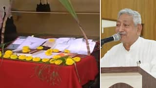 Maratha Reservation: कोल्हापुरात मराठा आरक्षणाचा लढा पुन्हा सुरू; श्रीमंत छत्रपती शाहू महाराजांच्या हस्ते कोल्हापूर गॅझेट, कायद्याची पुस्तके, पेन, तलवारीचं पूजन