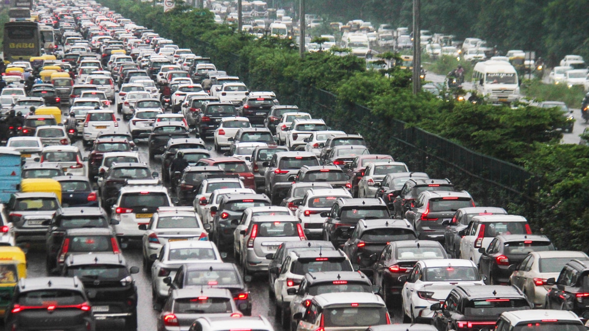 Mumbai Lags, Pune Leads: Maharashtra Records Sharp Rise In Festive Vehicle Registrations