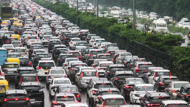 Mumbai Lags, Pune Leads: Maharashtra Records Sharp Rise In Festive Vehicle Registrations