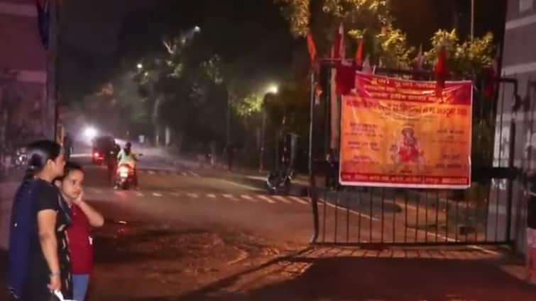 Clashes Erupt At JNU Over Durga Immersion, ABVP Accuses Left Groups Of Attack; AISA Hits Back Clashes Erupt At JNU Over Durga Immersion, ABVP Accuses Left Groups Of Attack; AISA Hits Back