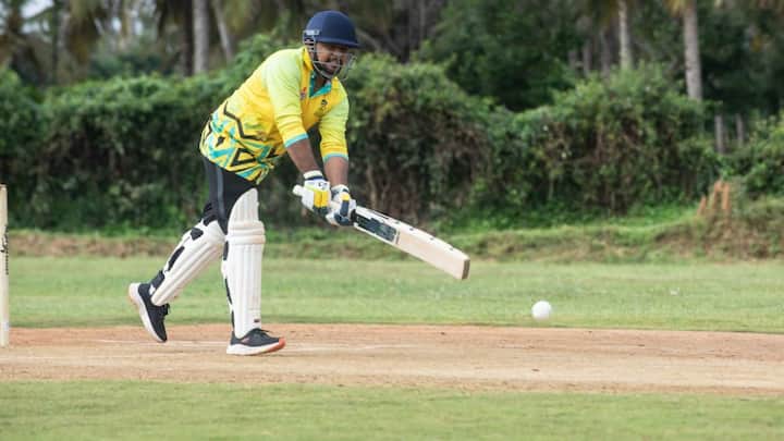 नियमों में समय-समय पर बदलाव होते रहे हैं, लेकिन पिच के माप में कभी कोई बदलाव नहीं किया गया है. अलग-अलग उम्र के खिलाड़ियों के लिए माप में बदलाव की छूट है, लेकिन इसके लिए भी तय मानक हैं.