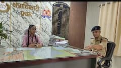 अलीगढ़ में 8वीं क्लास की नव्या एक दिन के लिए बनी सीओ, महिलाओं को क्यों दी चेतावनी?