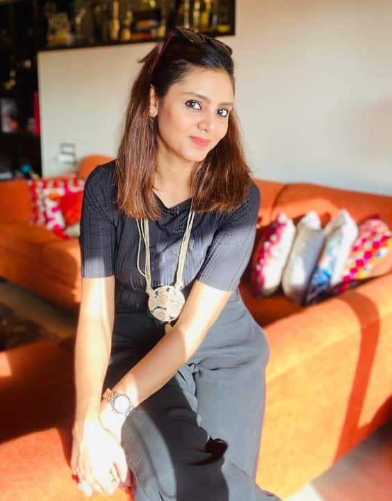 संयुक्ता और मनीष के दो प्यारे बच्चे हैं .वह अपनी फैमिली को पूरी तरह संभालती हैं और एक परफेक्ट वाइफ और मदर का रोल निभा रही हैं.