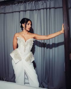 सामंथा प्रभु की सौतन की 10 खूबसूरत तस्वीरें, साड़ी में हसीन तो वेस्टर्न में ग्लैमरस लगती हैं शोभिता धुलिपाला