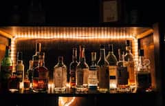 2 ਅਕਤੂਬਰ ਨੂੰ ਸ਼ਰਾਬ ਖਰੀਦਣਾ ਅਤੇ ਵੇਚਣਾ ਅਪਰਾਧ, ਕੀ ਪੀਣ 'ਤੇ ਵੀ ਹੋ ਸਕਦੀ ਸਜ਼ਾ?