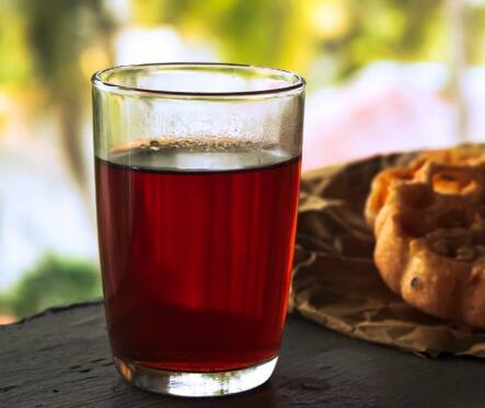 यावर डॉक्टर  म्हणतात की जिरे आणि सेलेरी दोन्ही अँटी-बॅक्टेरियल आणि अँटी-इंफ्लेमेटरी गुणधर्मांनी समृद्ध आहेत.