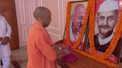 सीएम योगी ने दी दशहरा पर्व की शुभकामनाएं, महात्मा गांधी और लाल बहादुर शास्त्री को भी किया नमन