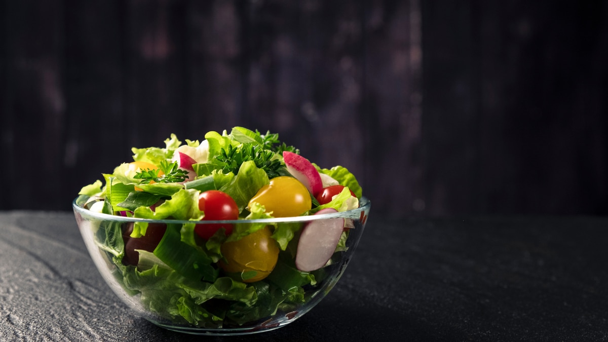 Youthful Glow: 8 Healthy Habits That Help You Look Younger Naturally