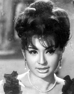 जवानी के दिनों में ऐसी दिखती थीं सलमान की 'मां', यूं ही नहीं चार बच्चों के पिता सलीम खान हो गए फिदा