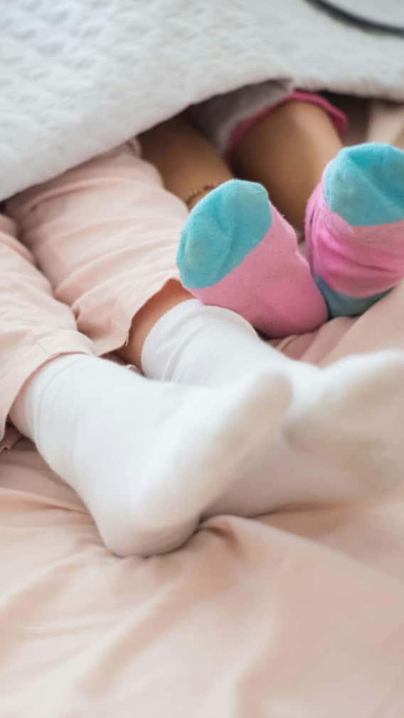 ਕੀ ਸਰਦੀਆਂ 'ਚ ਰਾਤ ਨੂੰ ਜ਼ੁਰਾਬਾਂ ਪਾ ਕੇ ਸੌਣਾ ਚਾਹੀਦਾ?