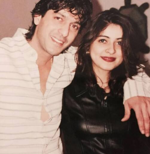 भावना की पुरानी फोटोज की बात करें तो इस फोटो में वो बेहद ही खूबसूरत दिख रही हैं. मिनिमल मेकअप और ओपन हेयर्स में वो काफी मॉडर्न नजर आ रही हैं.