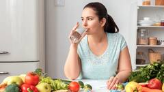 Drinking water while eating; Fact vs Myth : जेवताना पाणी प्यायल्याने खरंच पचन बिघडतं का?
