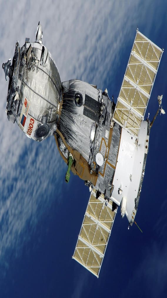 धरती पर कब वापस लौटेगा स्पेस स्टेशन?