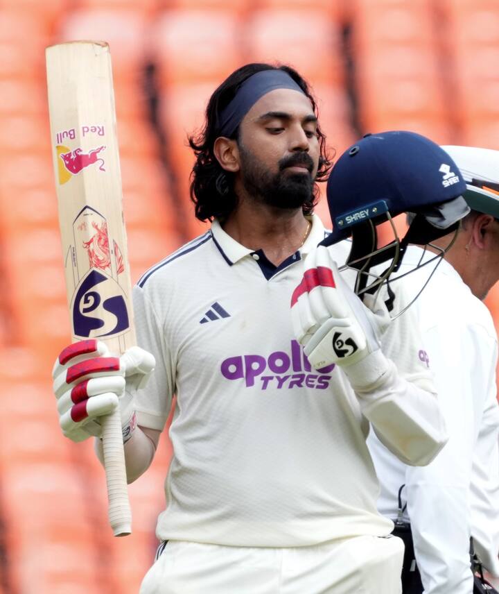 अथियाची ही चार शब्दांची प्रतिक्रिया नेटिझन्सना फारच भावली असून तीही चर्चेचा विषय ठरत आहे.