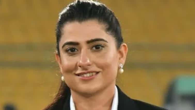 आजाद कश्मीर से…, महिला वर्ल्ड कप में मैच के दौरान पाकिस्तानी कमेंटेटर के बयान से बवाल, उठी ‘बैन’ की मांग